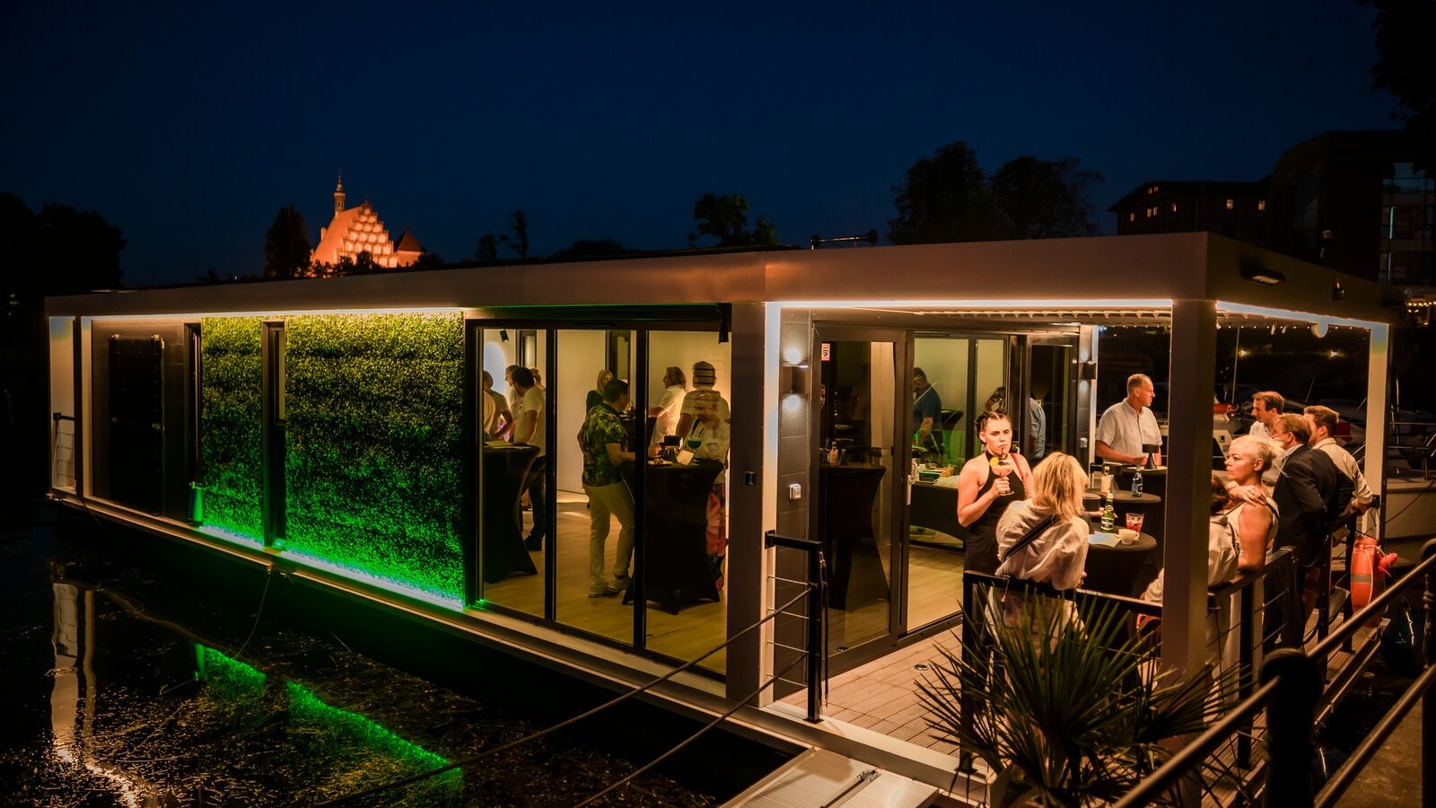 Lomond Lounge evening event